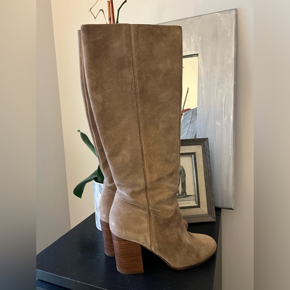 Suede via spiga knee high boot